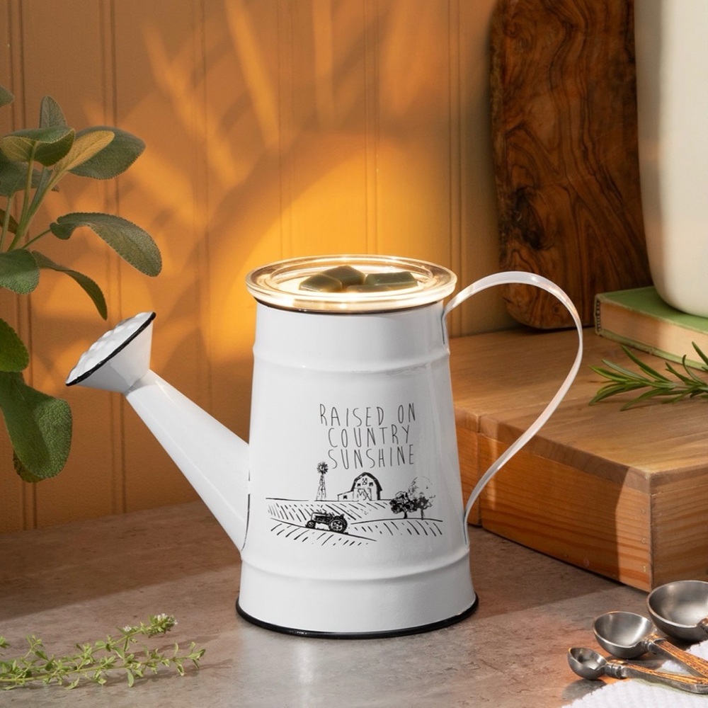Country sunshine scentsy wax warmer NIB rustic watering can